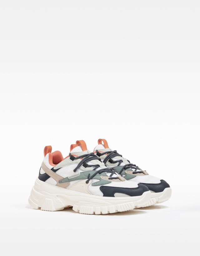 mens mesh trainers