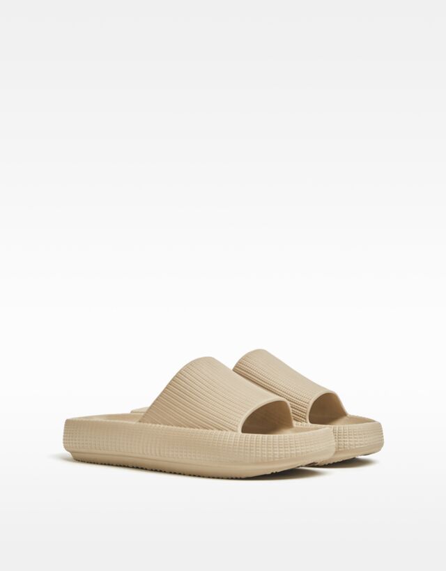 bershka chaussures sandales