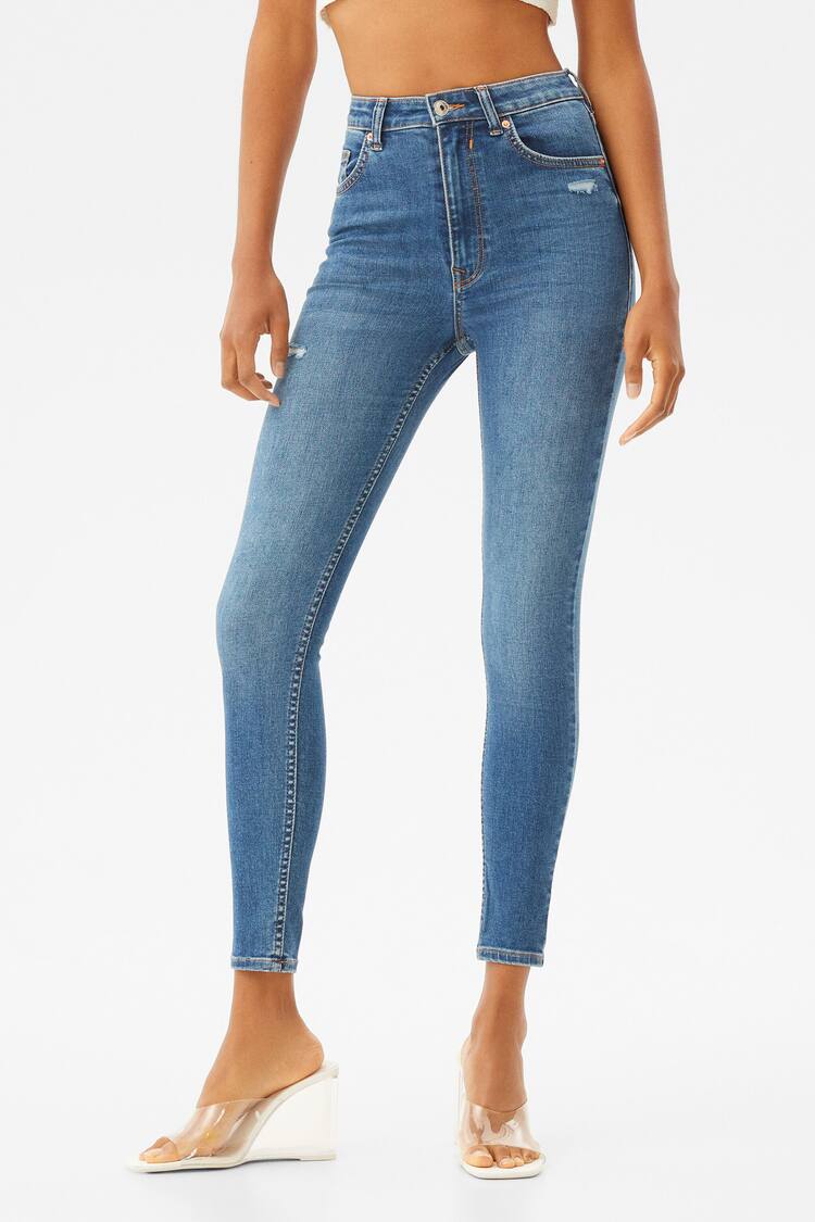 Super high-waist jeans