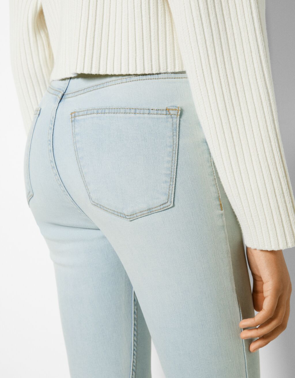 Super high waist jeans - Woman | Bershka