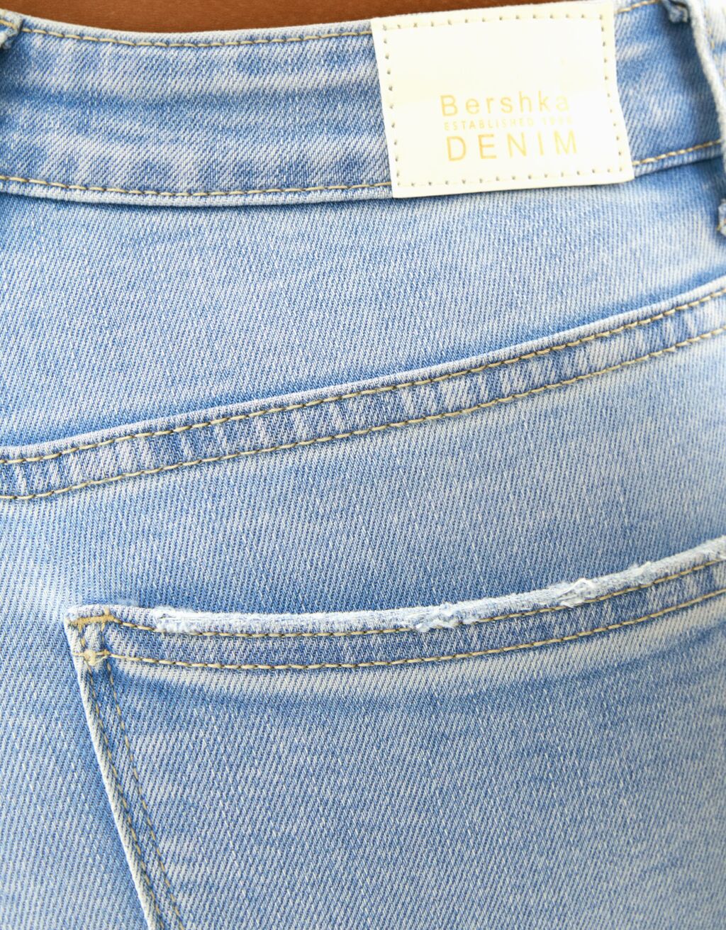 super high rise cropped bershka