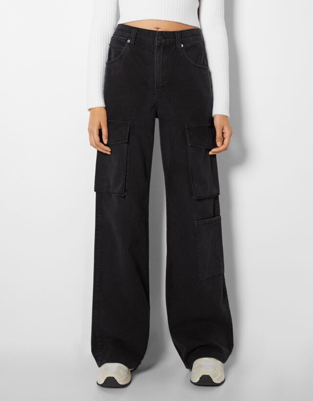 wide cargo jeans