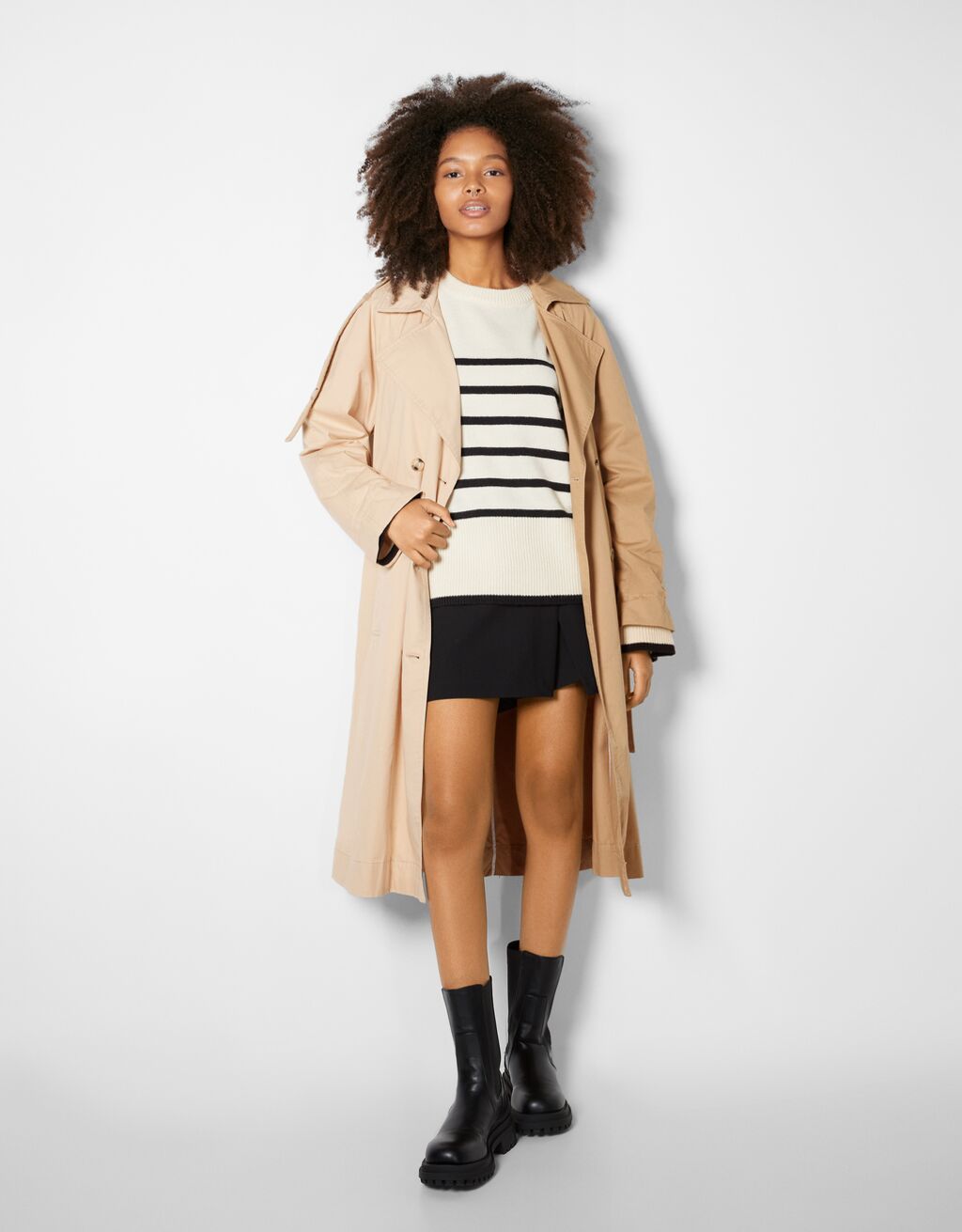 Manteau trench oversize contraste
