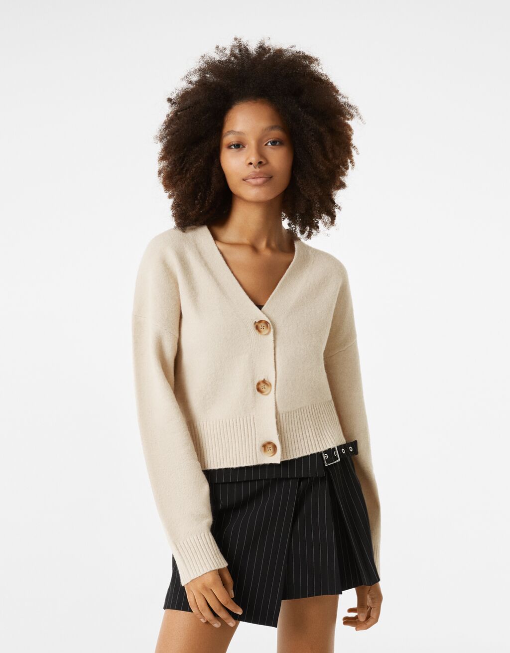 V-neck cardigan with buttons