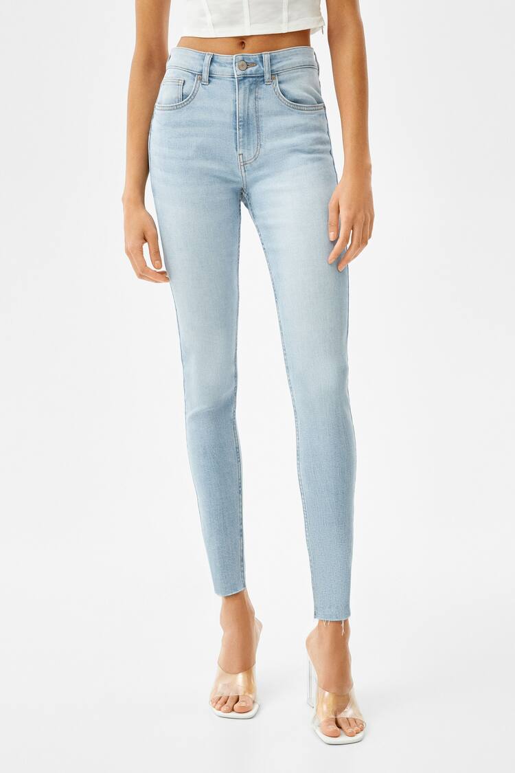 Jeans skinny model pinggang tinggi