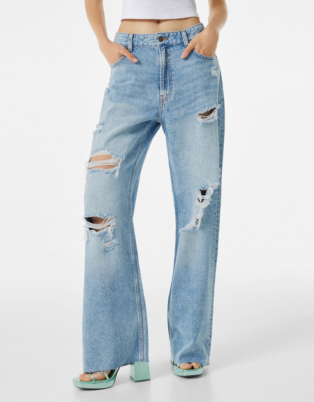 Wide Leg 90er-Jeans mit Zierrissen