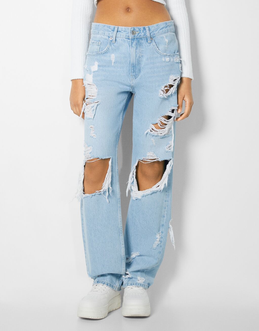 Ripped straight fit vintage jeans
