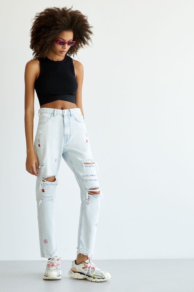 Floral embroidered ripped mom jeans