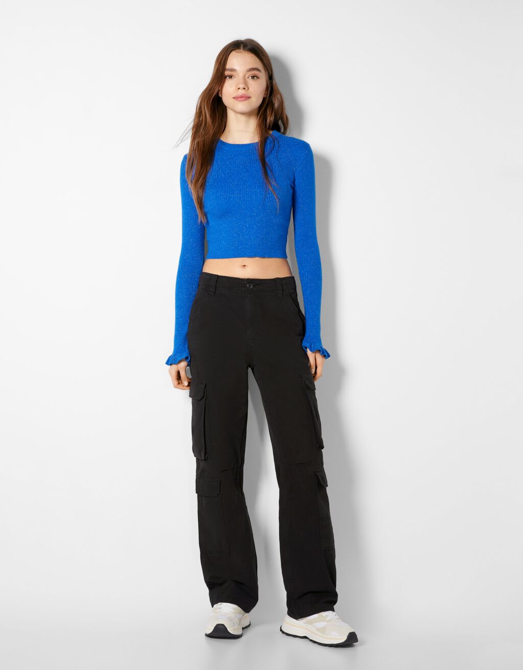 Pantaloni cargo twill multipocket Donna Bershka