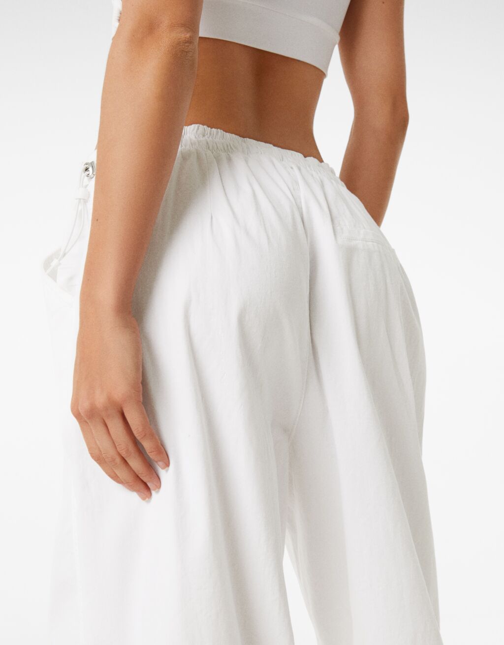 juvia loose fit sweatpants