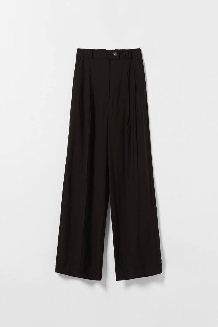 Wide-leg flowing trousers with belt loops
