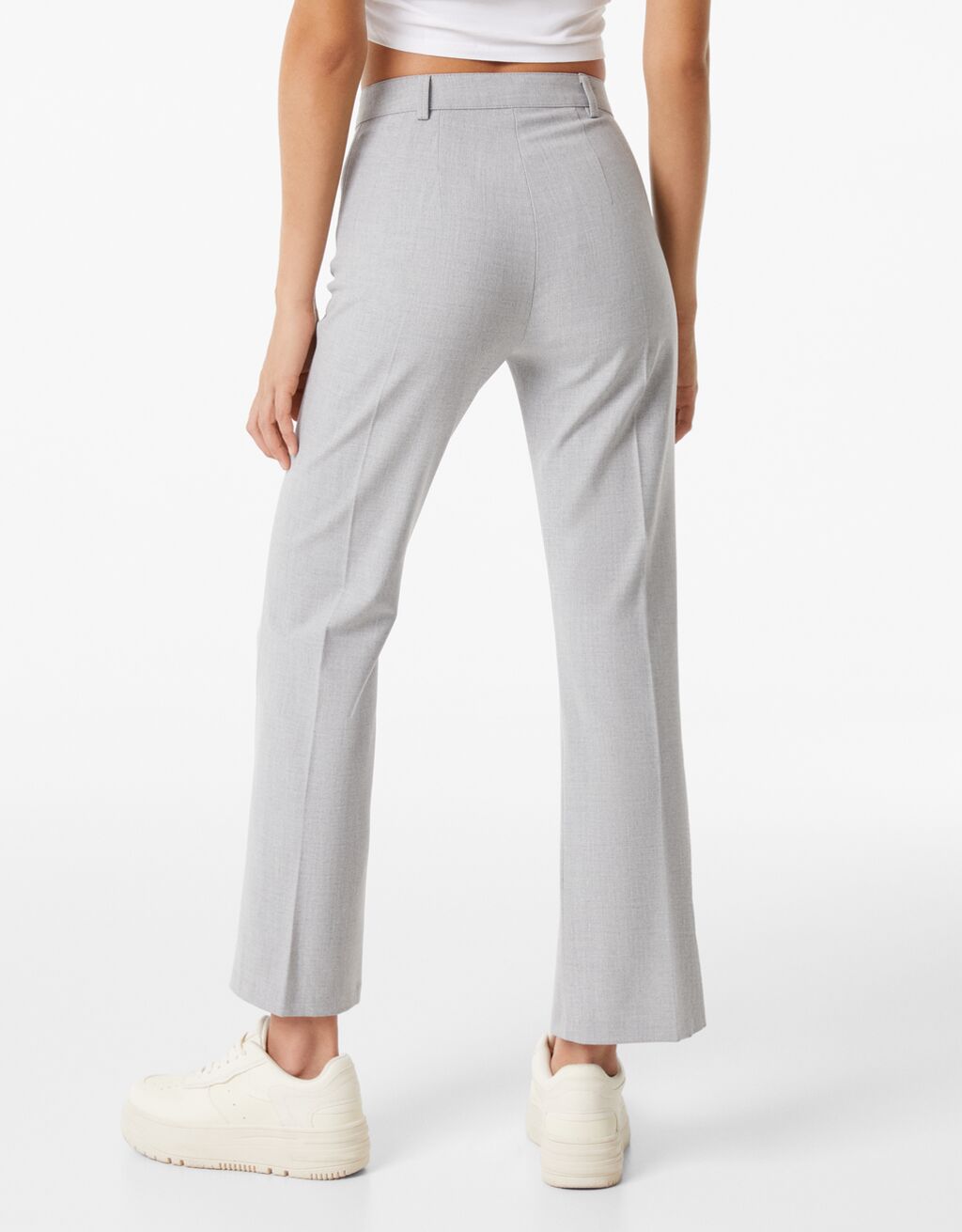 Pantalón kick flare tailoring Mujer Bershka