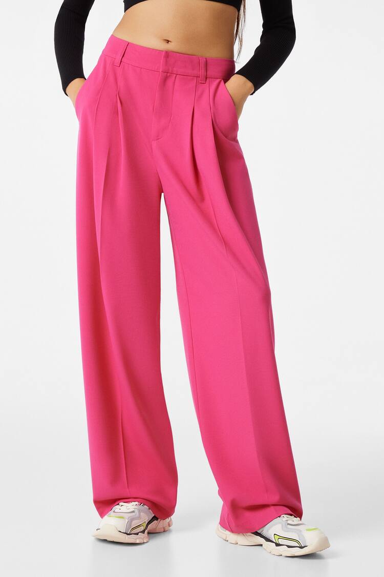Straight fit tailored trousers with slit