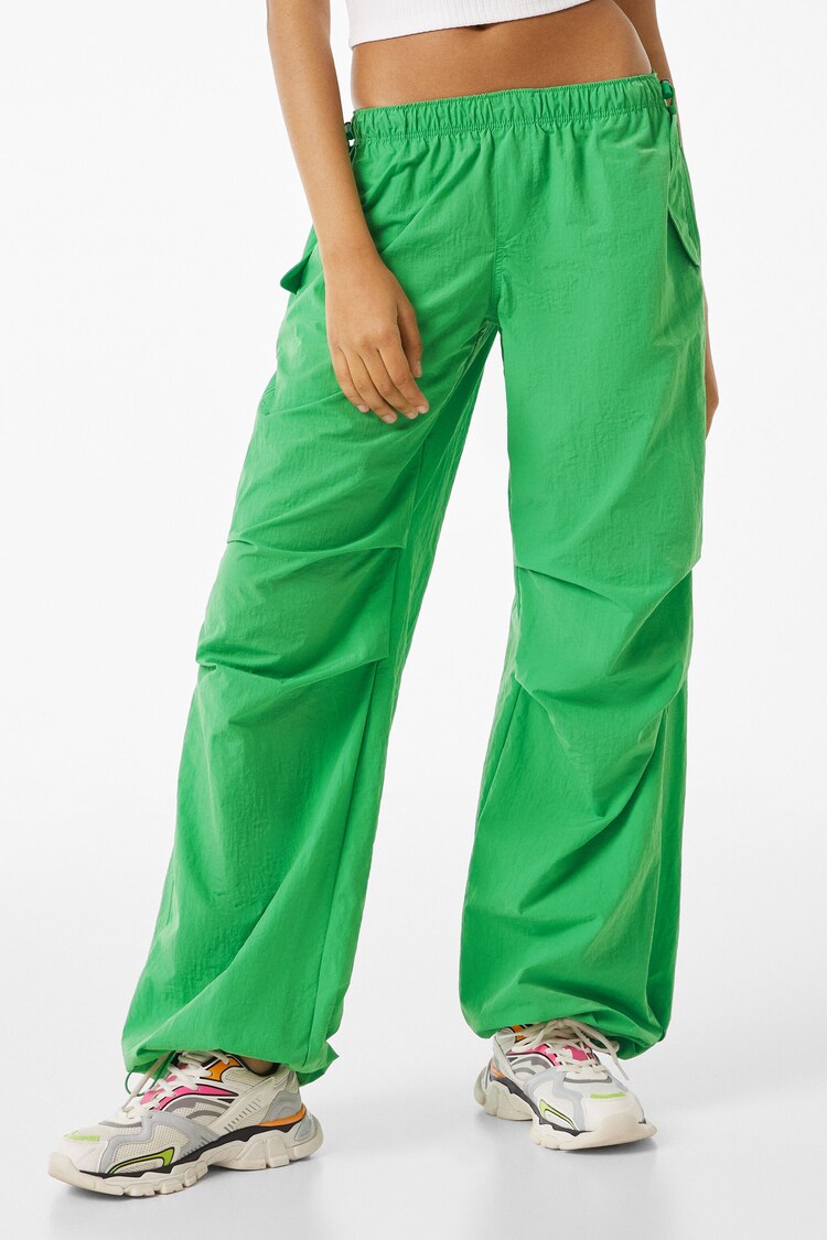 Široke hlače z elastičnim patentom iz najlona