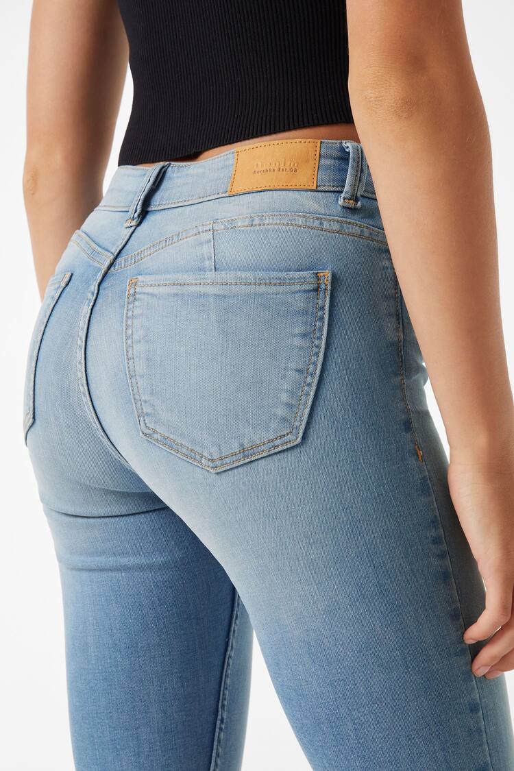Push-up skinny jeans