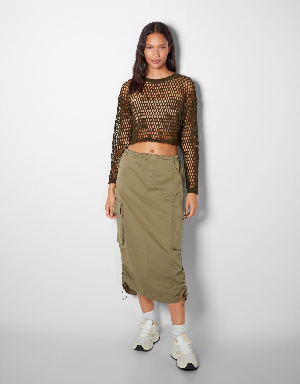 Parachute cargo midi skirt Woman Bershka