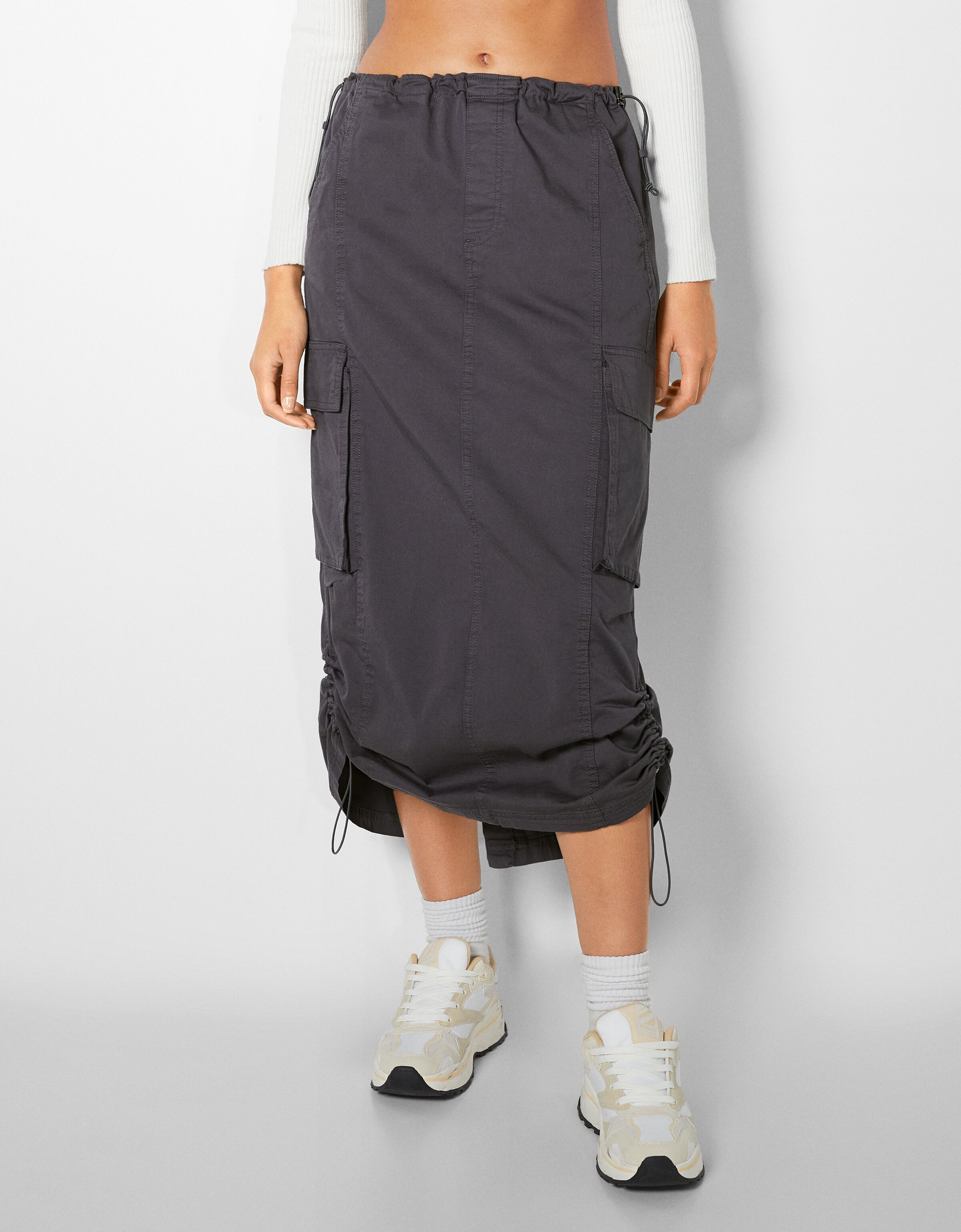 trange Contrefaire clater gonna militare bershka clair