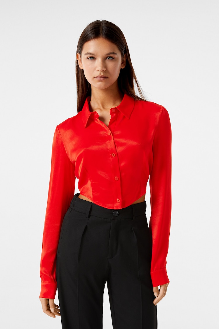 Long sleeve cropped fitted satin shirt