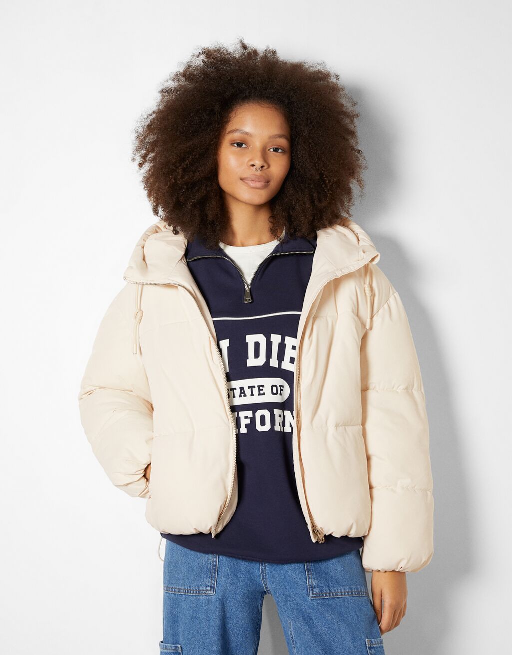 hooded puffer jacket cream