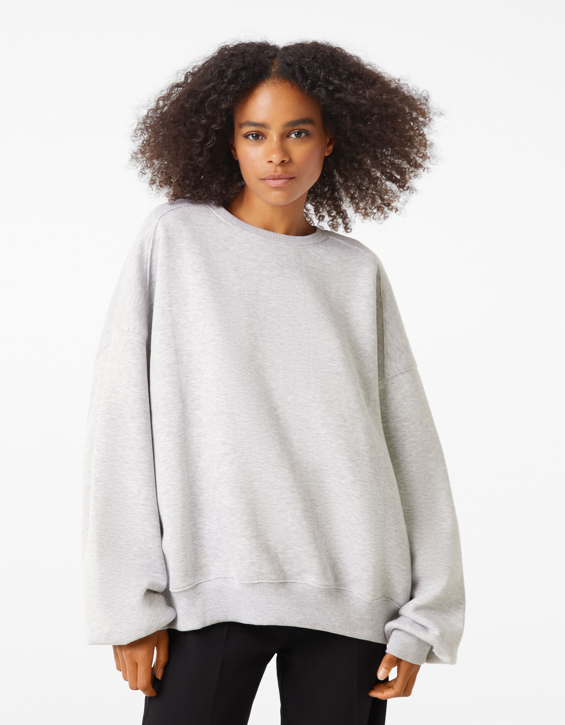 Oversize round neck sweatshirt - Woman 