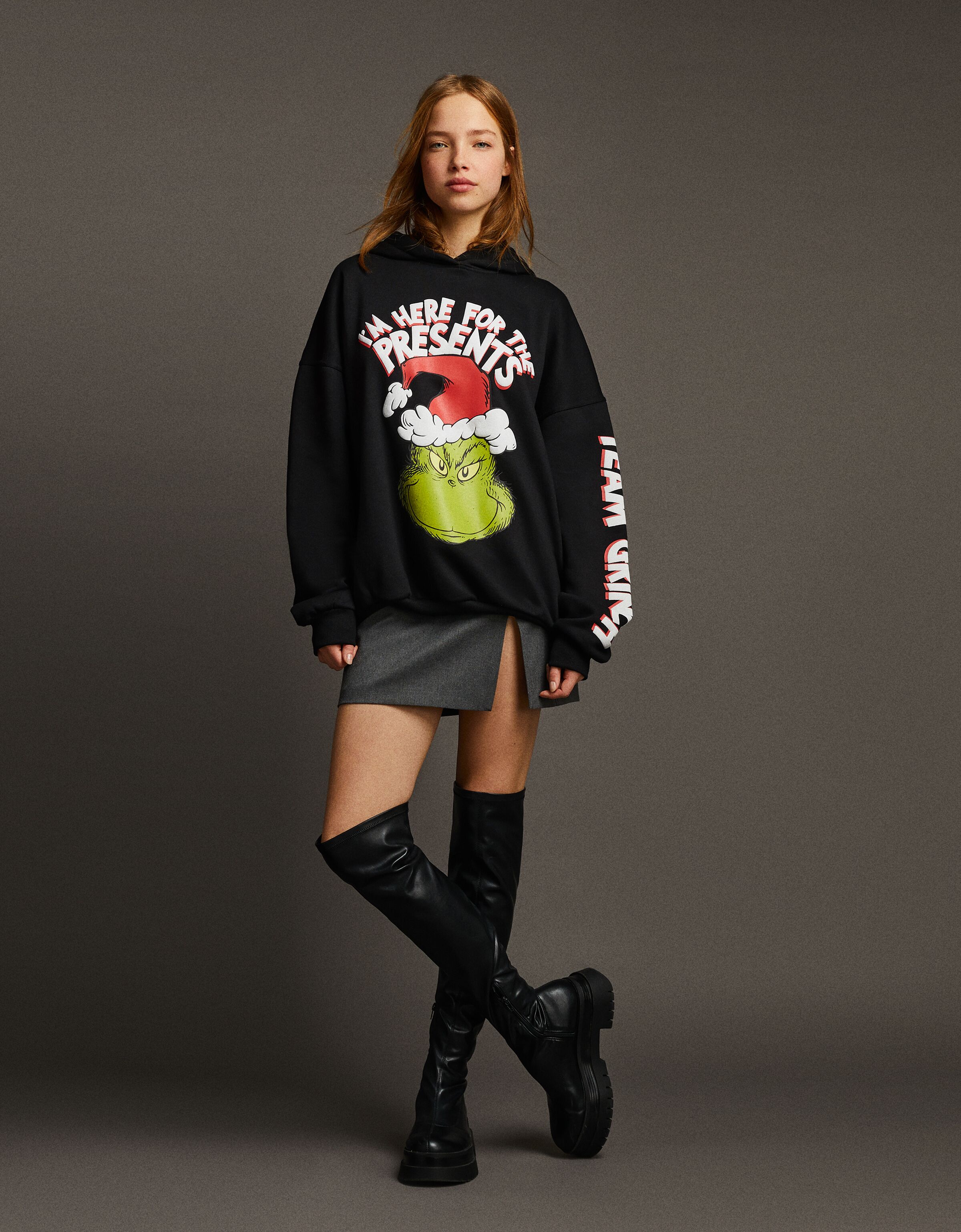 dikkatli Olmaz imparator coca cola sweatshirt bershka koloni röportaj pudra