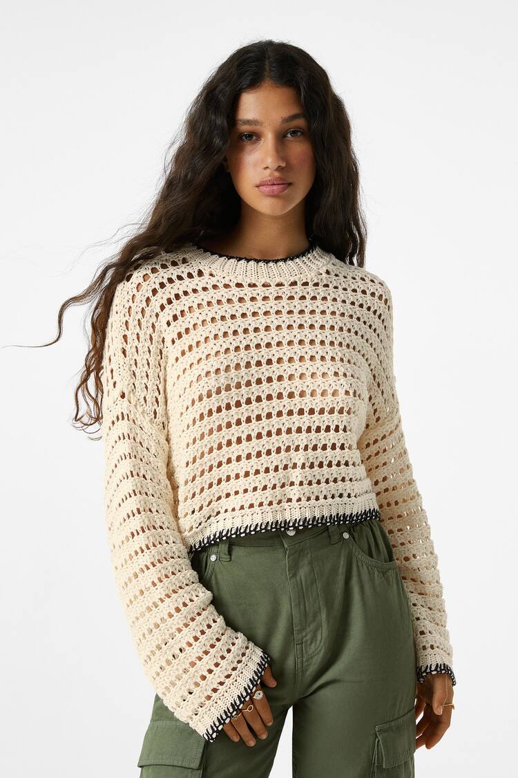 Ажурний светр із домотканим ефектом і контрастною окантовкою