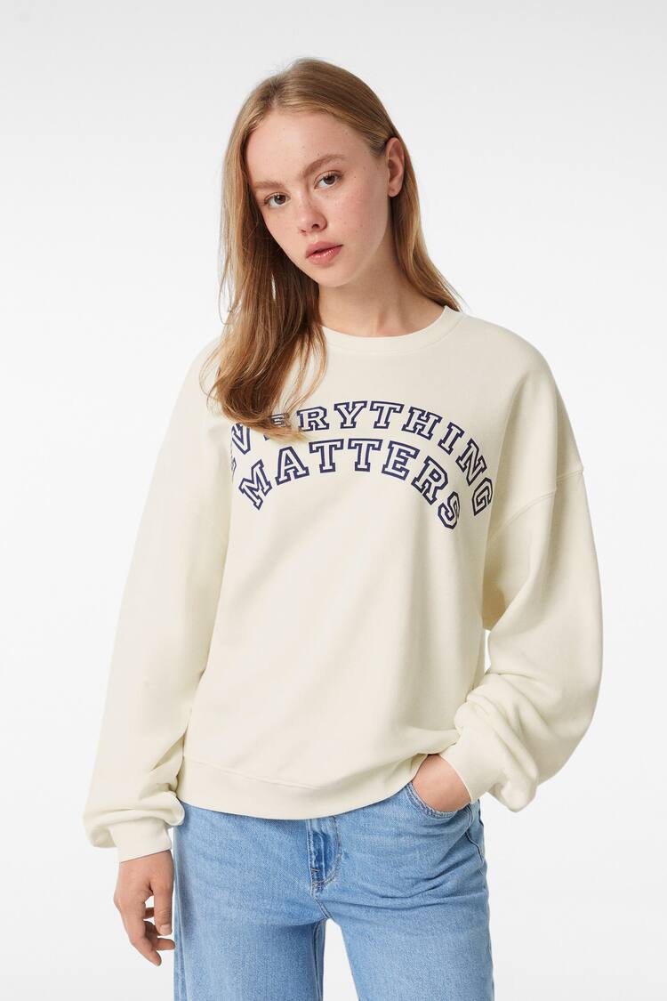Oversized printed sweatshirt