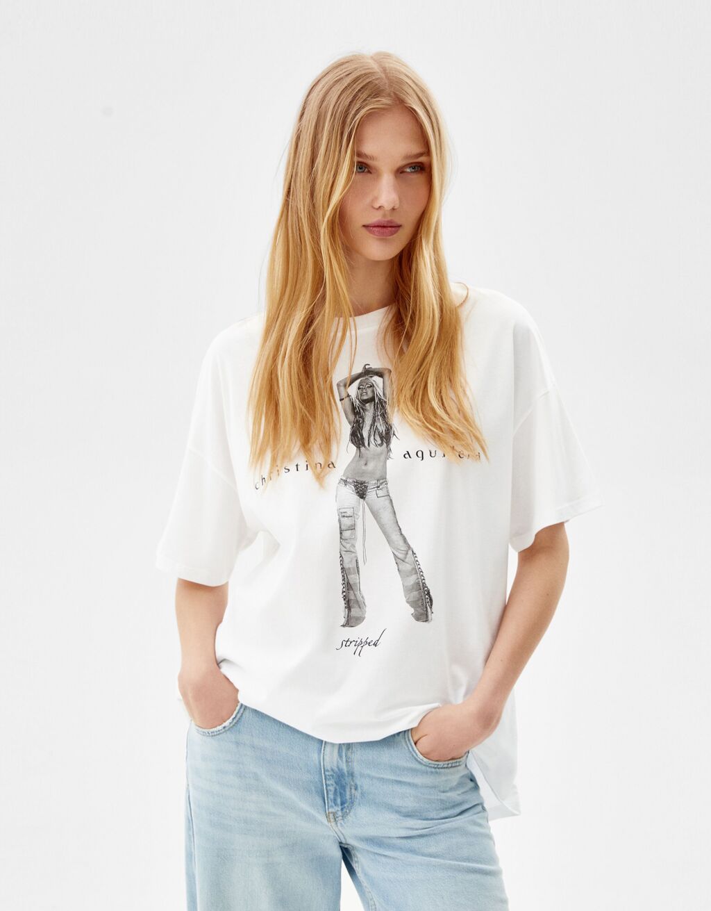 Тениска с къс ръкав и щампа с Кристина Агилера