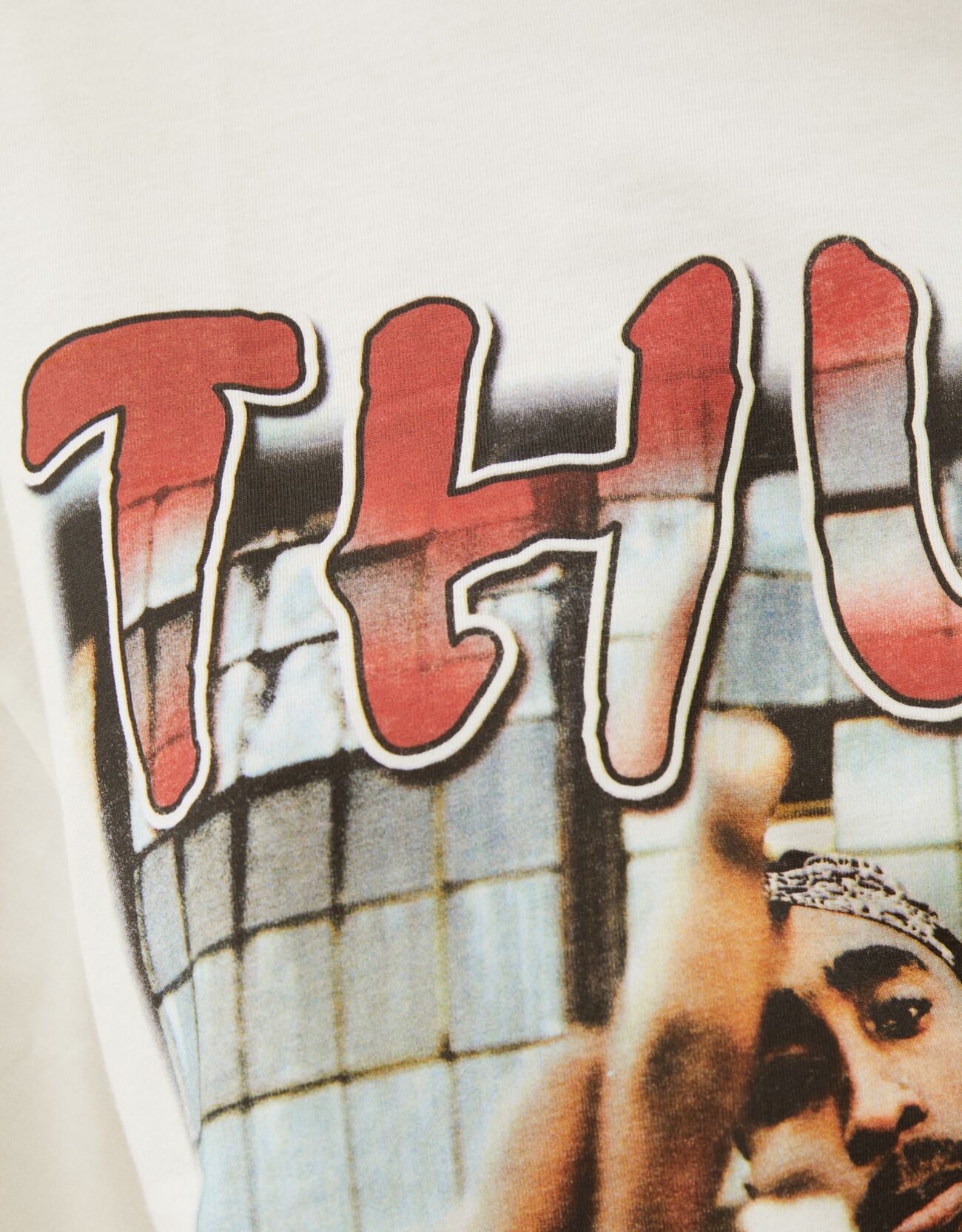 bershka t shirt tupac