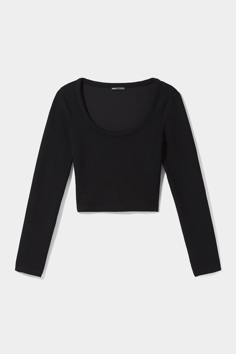 Ribbed textured long sleeve top