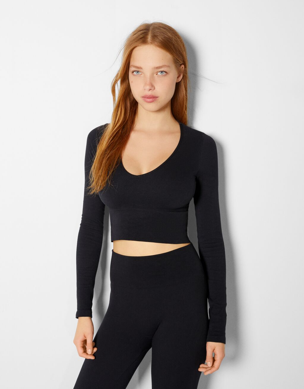 Top manches longues col V seamless