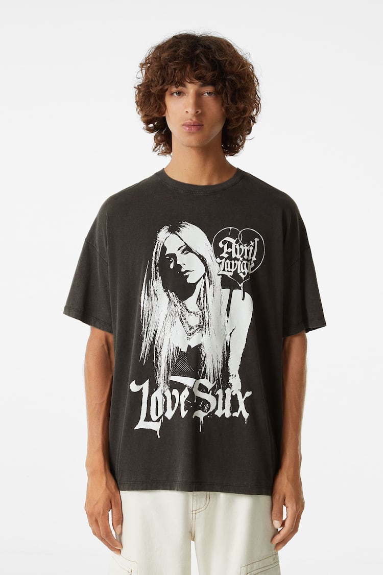 Lyhythihainen T-paita Avril Lavigne -printillä