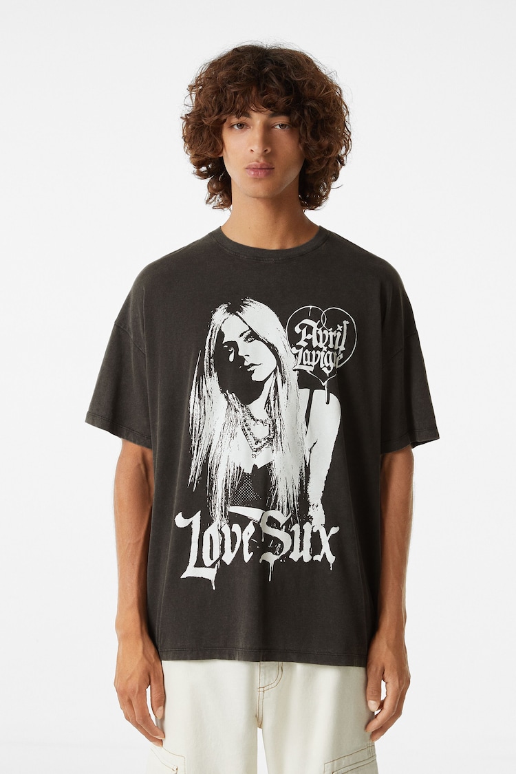 Avril Lavigne desenli kısa kollu t-shirt