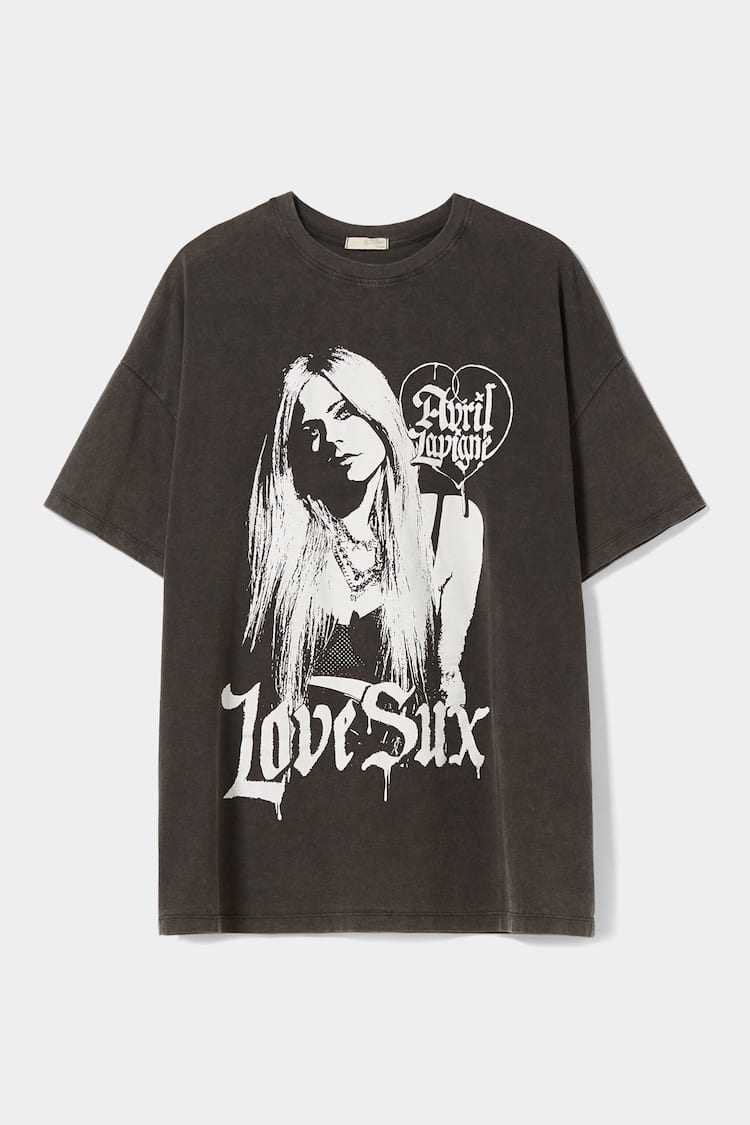 Kaus lengan pendek dengan gambar Avril Lavigne