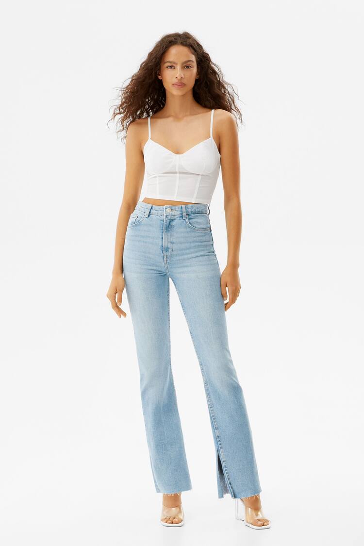 Straight fit comfort jeans with side vents