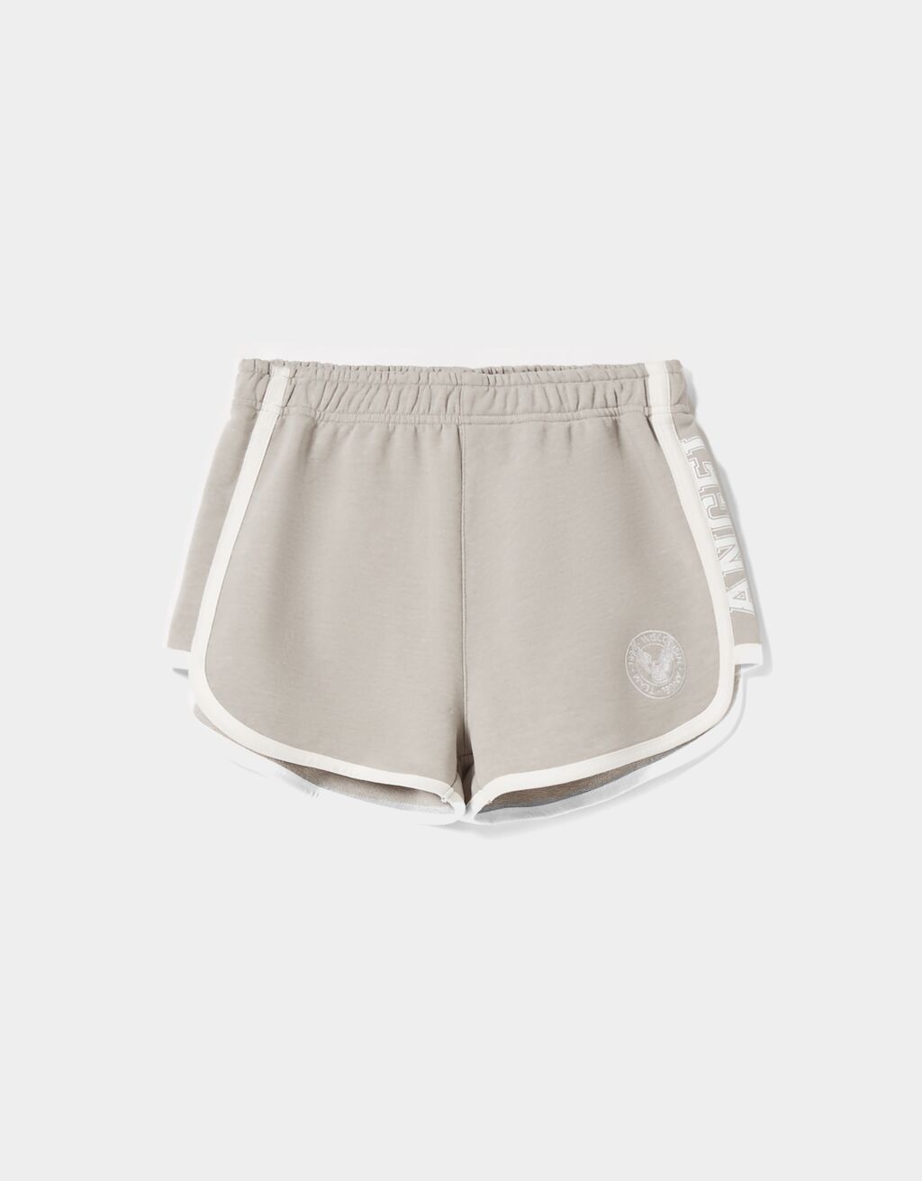 Bestickte Shorts aus Plüschgewebe
