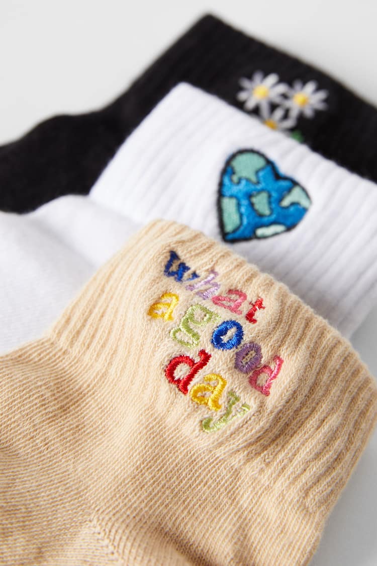 Set of 3 embroidered ankle socks