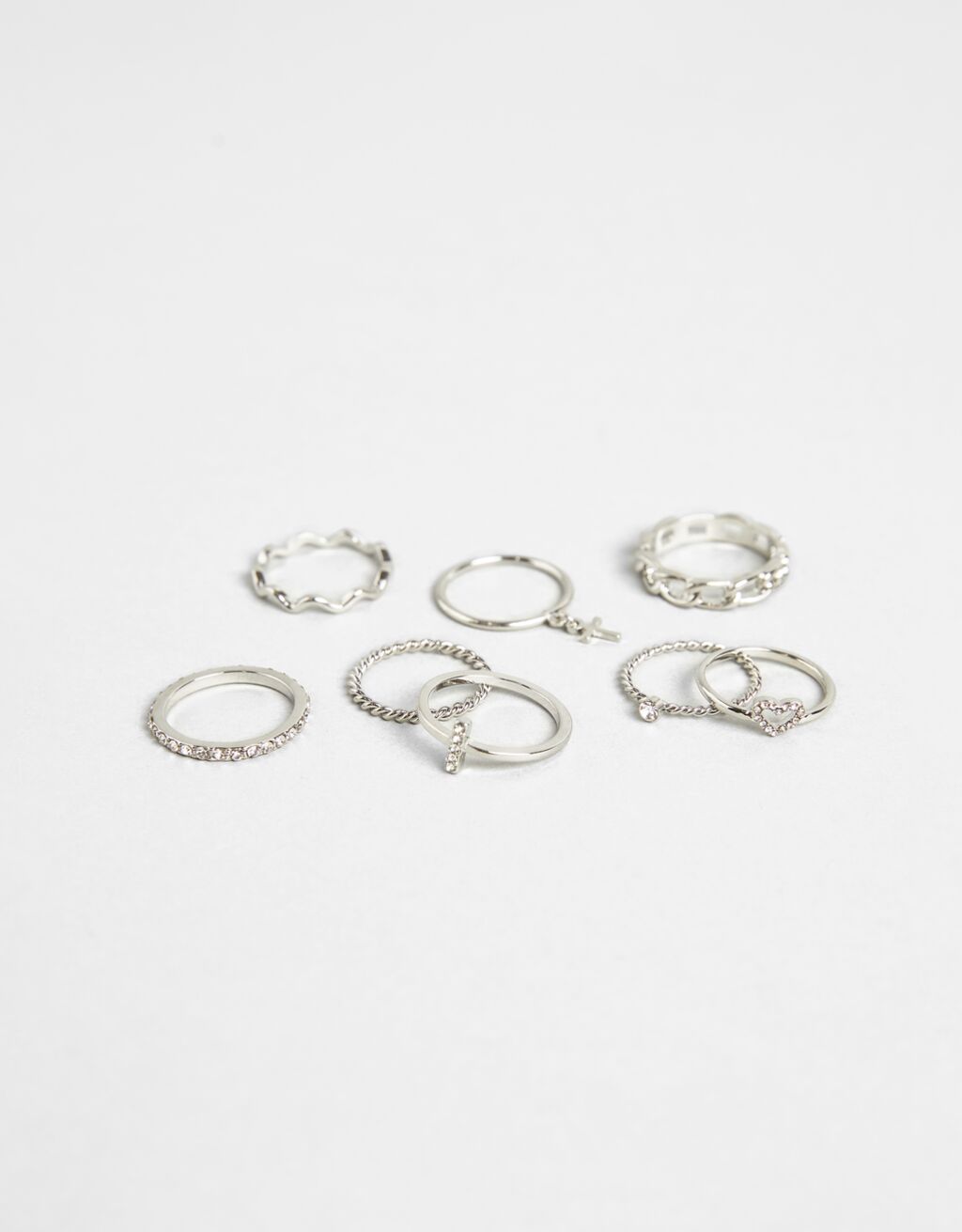 Set of 8 thin rings with cross