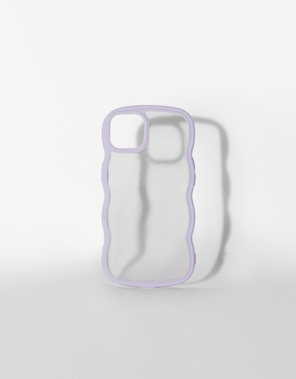 Transparent scalloped mobile phone case