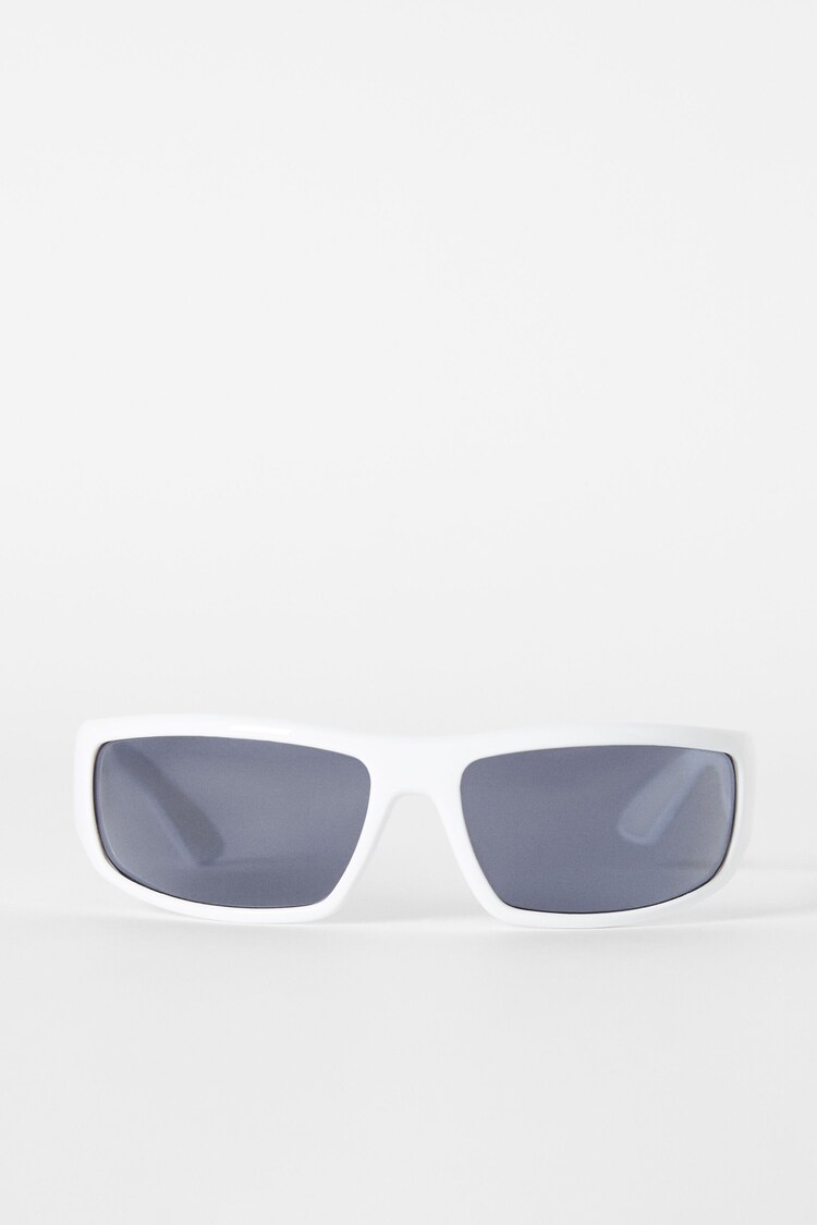 Dviratininko stiliaus akiniai nuo saulės