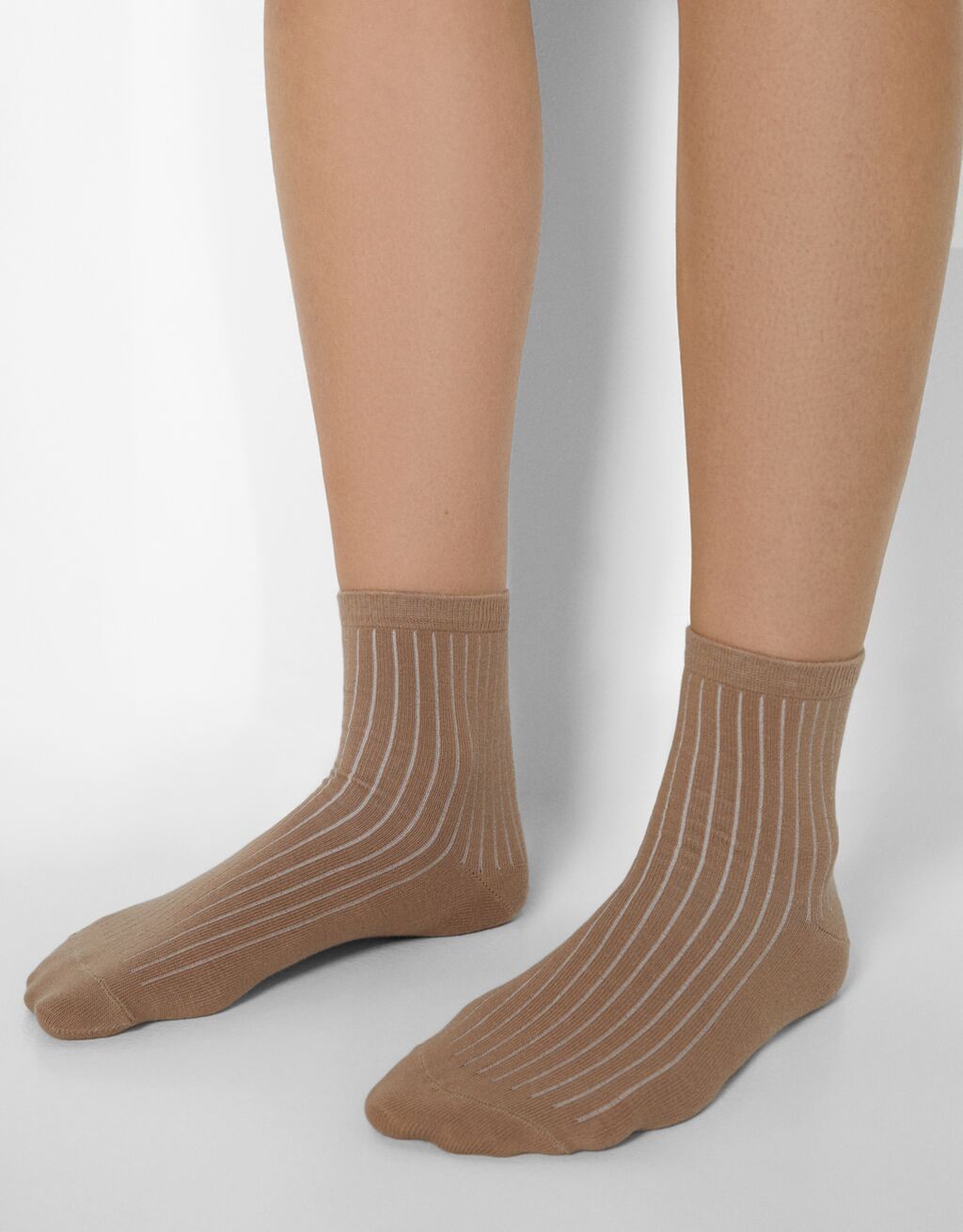 Set of 4 basic socks