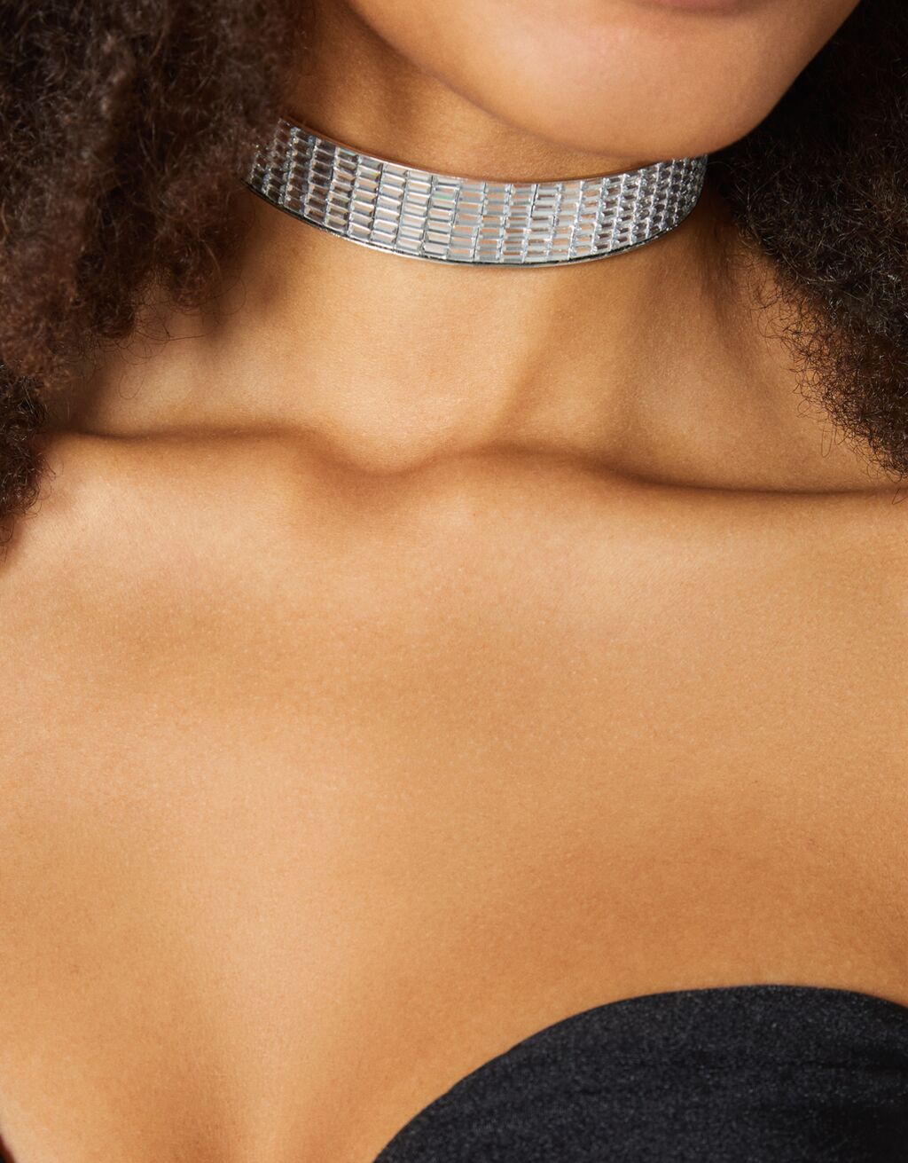 Choker necklace embellished with rhinestones