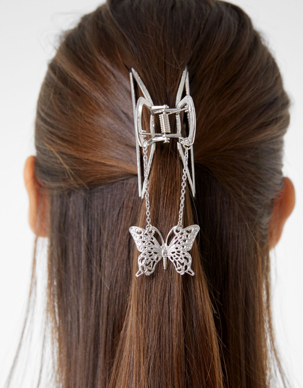 Metalowa klamra do włosów z motylem