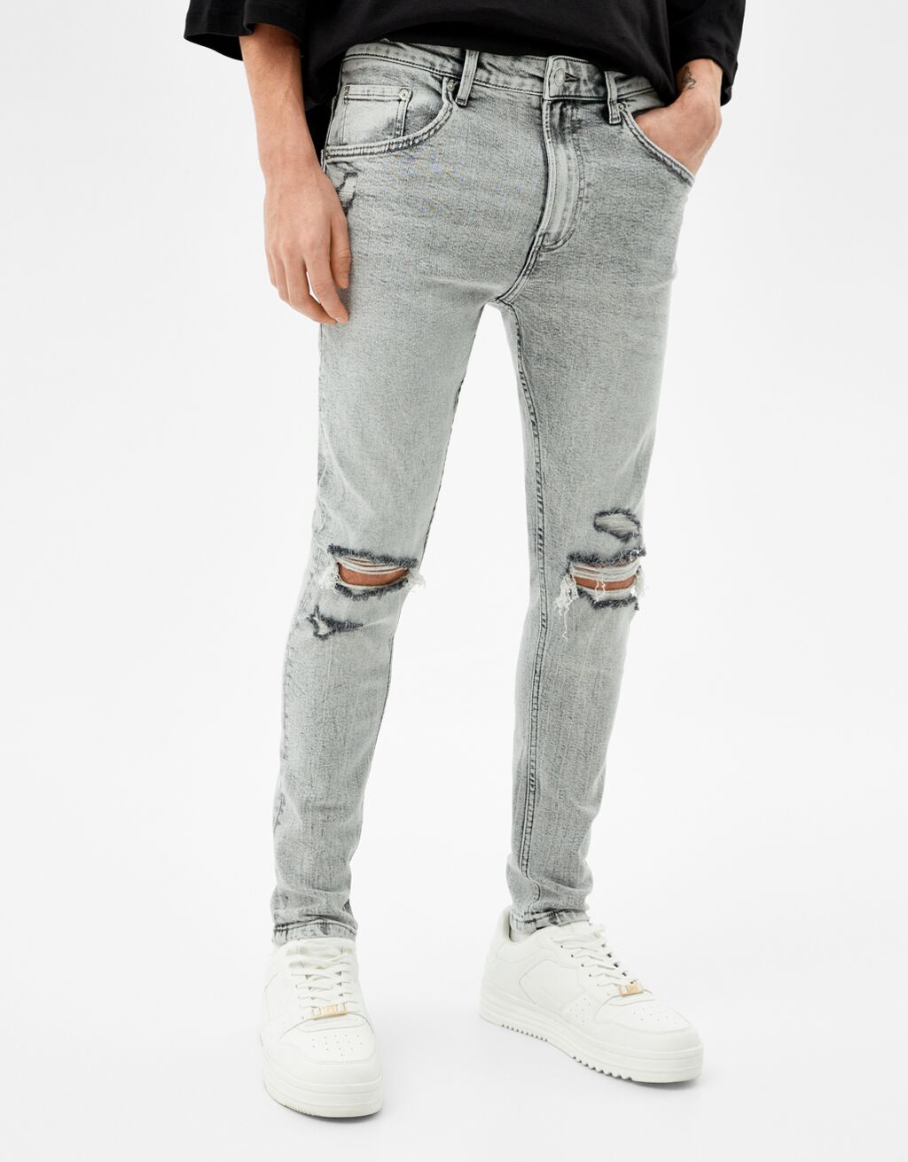 Super Skinny Jeans mit Rissen