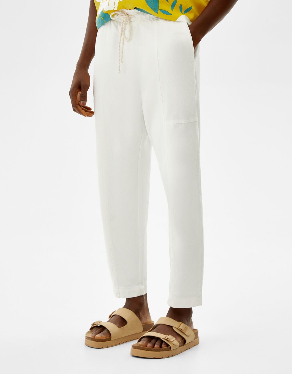 Rustic cotton loose fit trousers - Man | Bershka