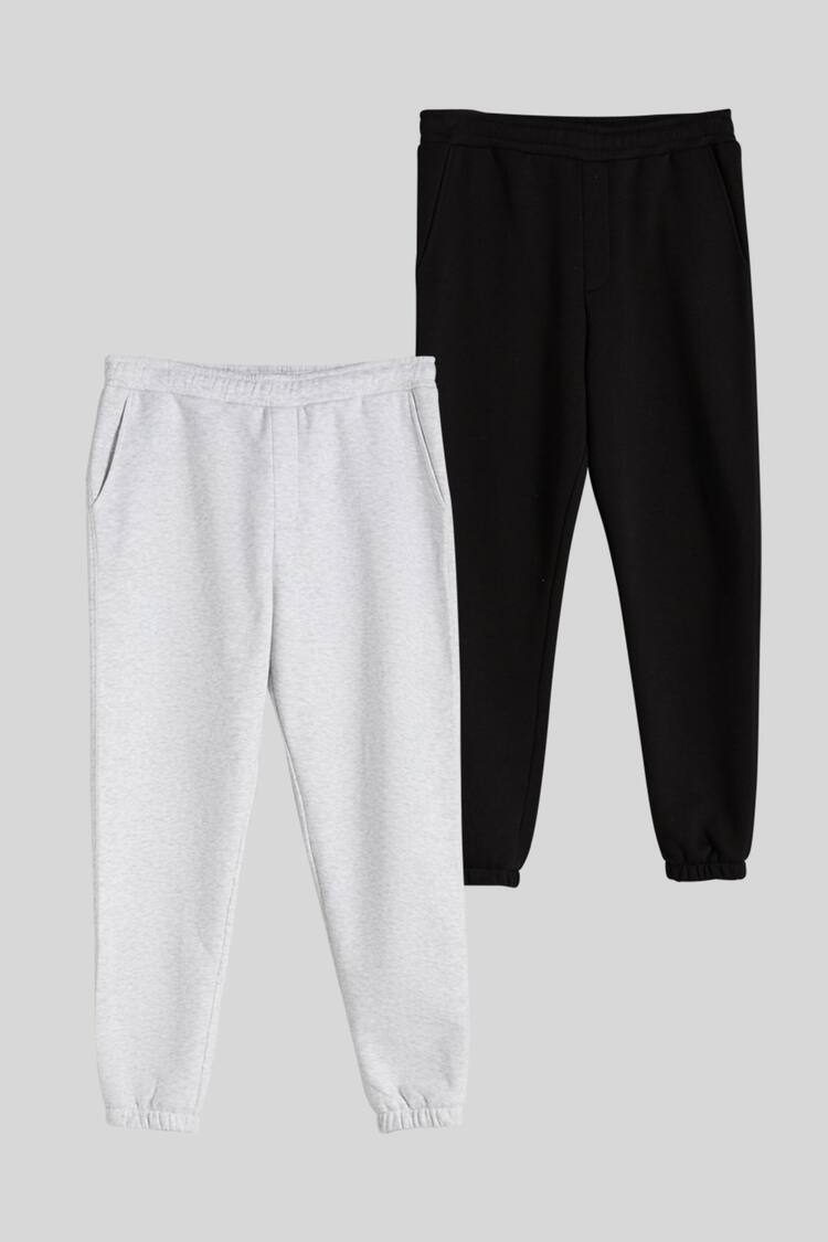 2-pack of plush joggers