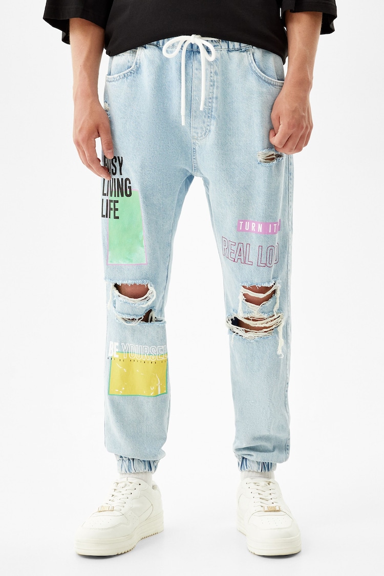 Ripped printed jogger jeans