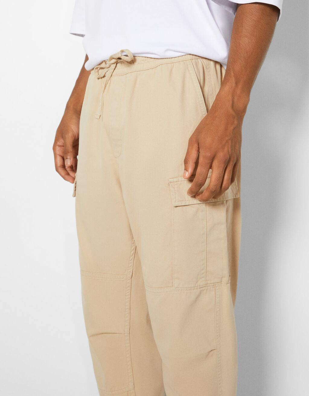 Regularfit sweatpantsstyle cargo pants Man Bershka