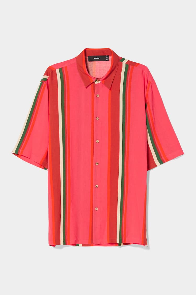 Relaxed fit striped short sleeve shirt