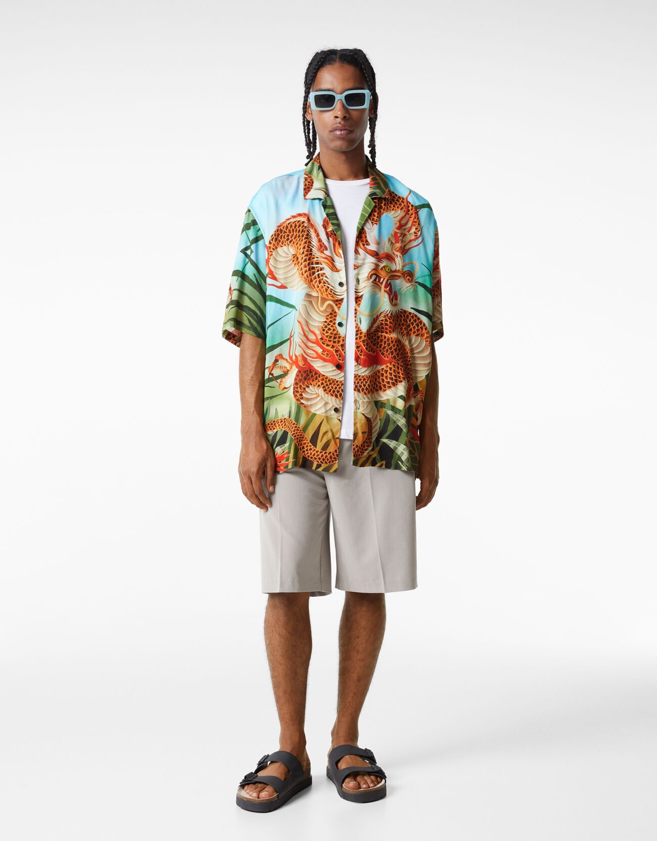 Relaxed fit short sleeve shirt with 
